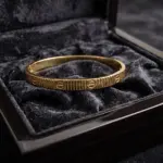 Industrial Ribbed Screw Bangle – Fluted Hinge Bracelet in 18K Gold Finish