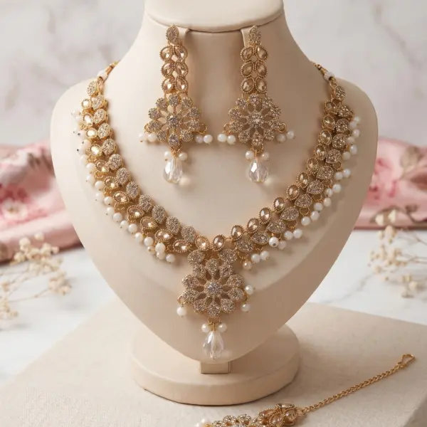 Honey Champagne Filigree Set – 3 Piece Gold Lace Necklace, Earrings & Tikka Collection