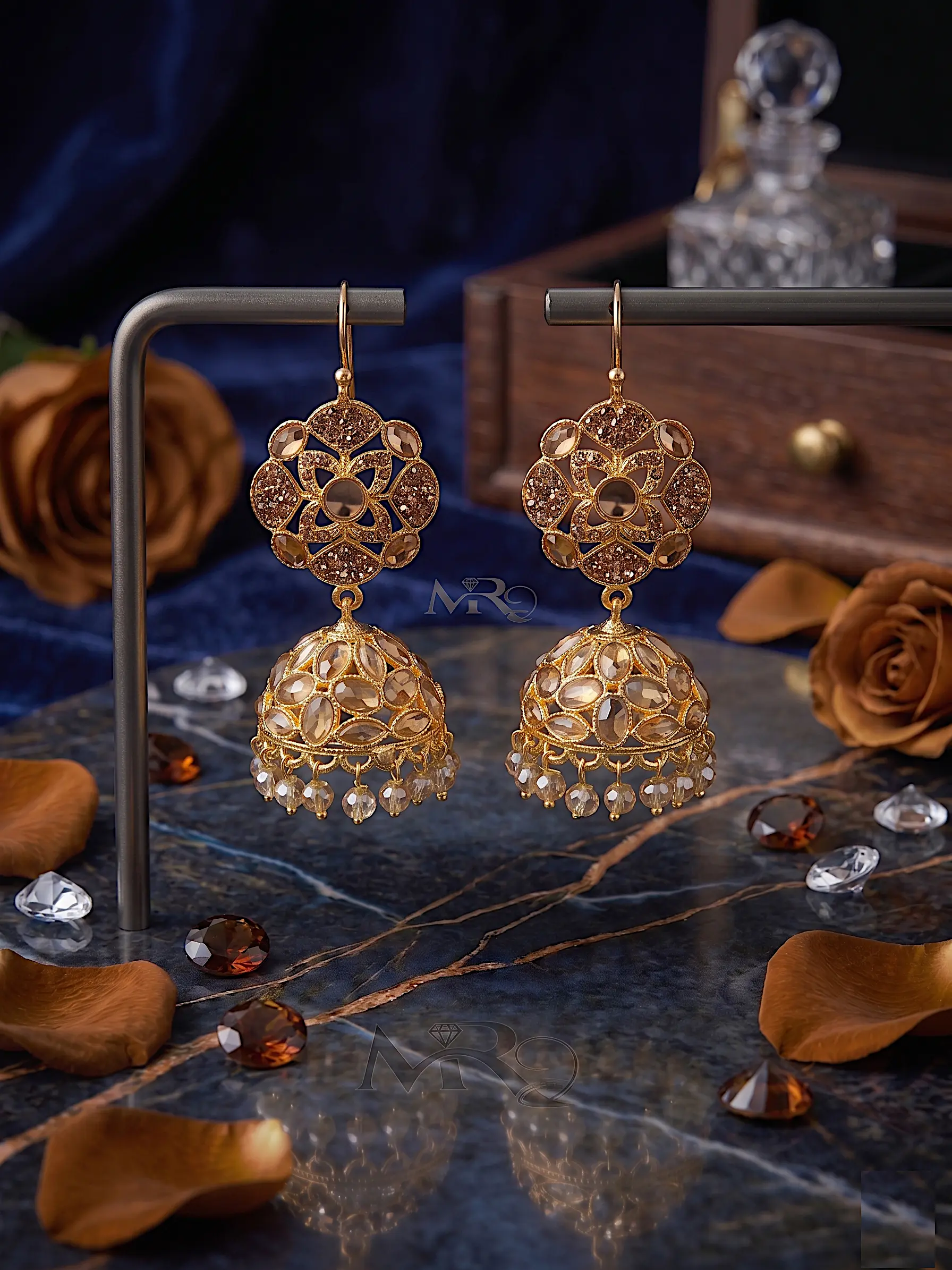 mirror jhumka champagne