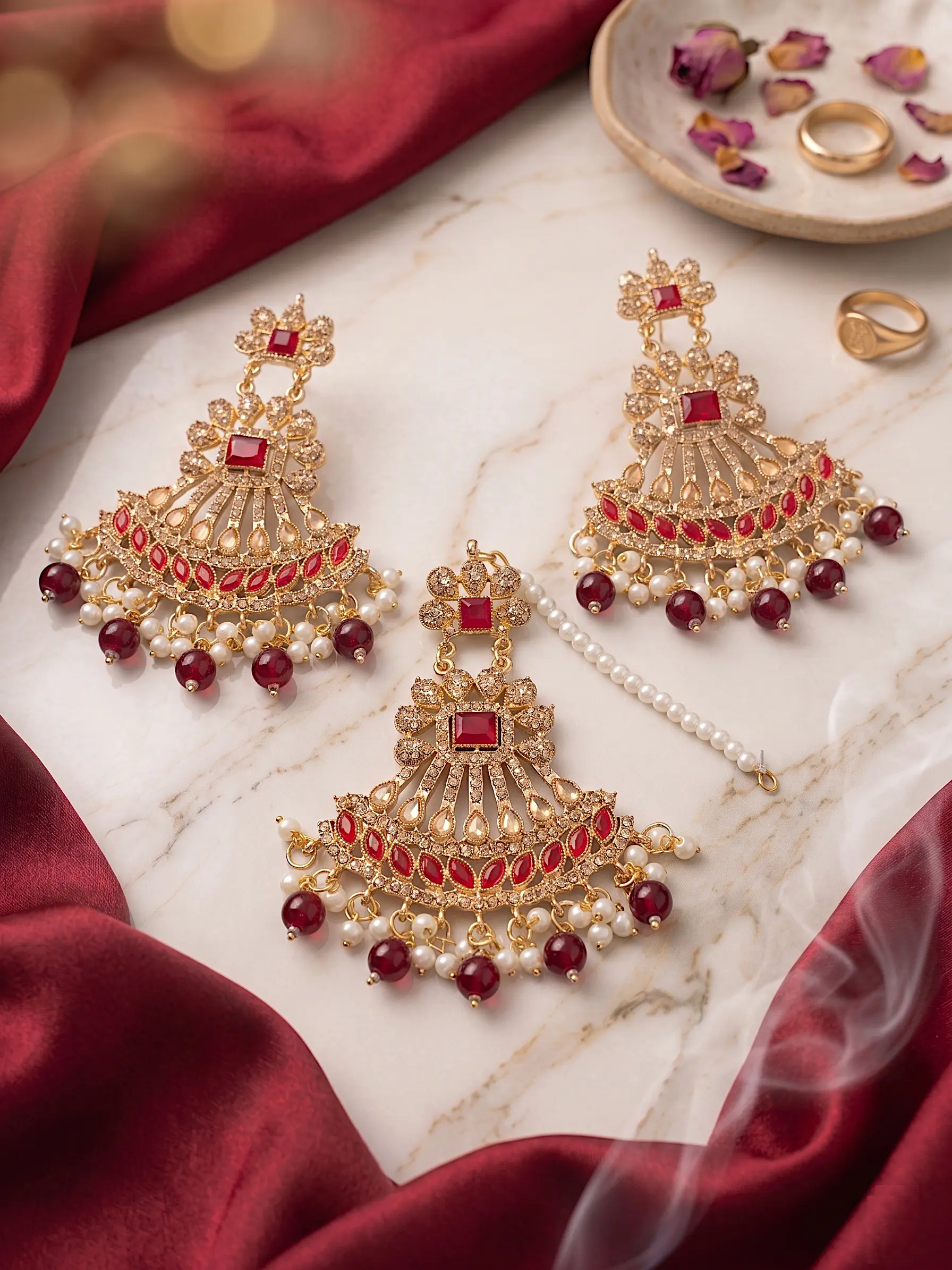 Imperial Fan Tikka Set – 3-Piece Geometric Ruby & Pearl Maang Tikka Collection