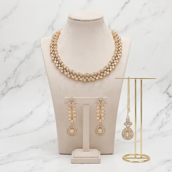 Teardrop Crystal Jewelry Set