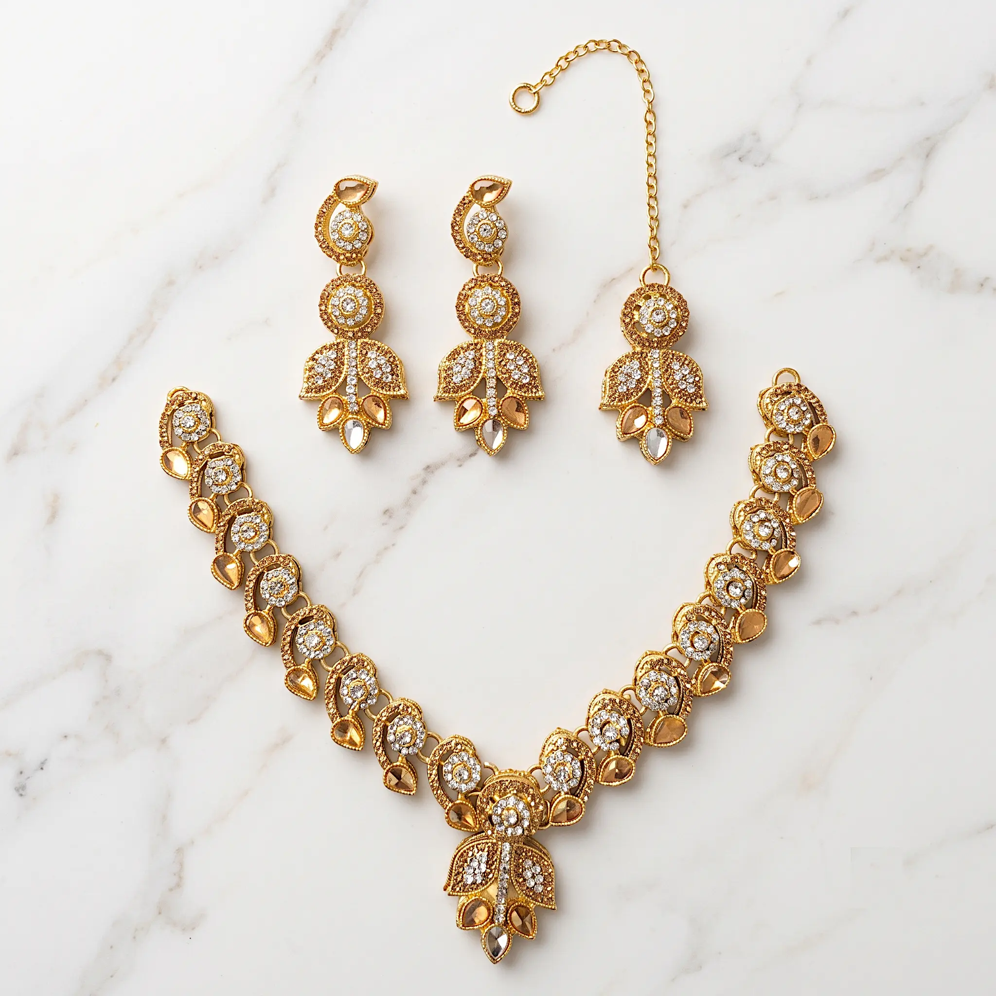 Paisley Gold Jewelry Set - Image 2